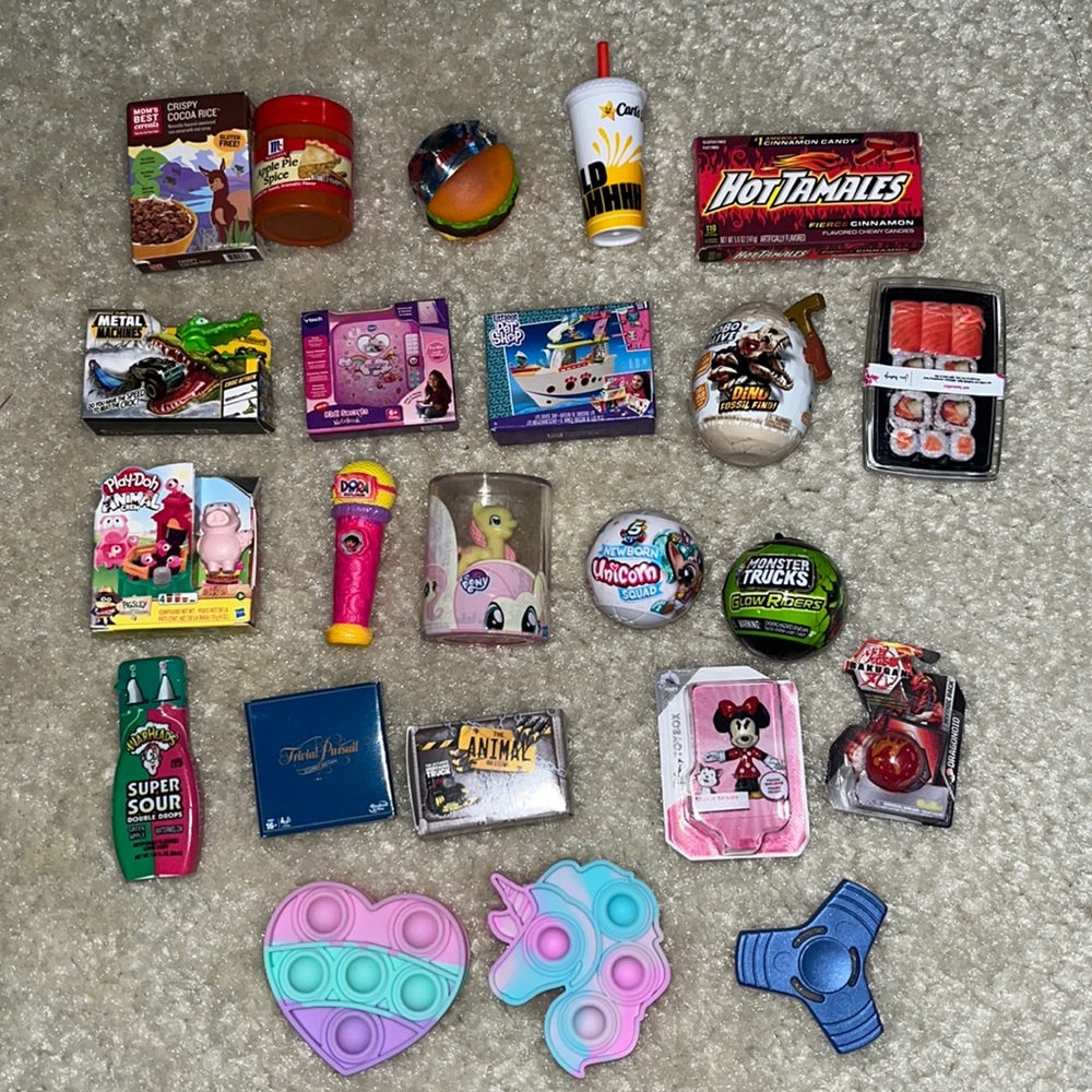 Zuru Mini brands lot